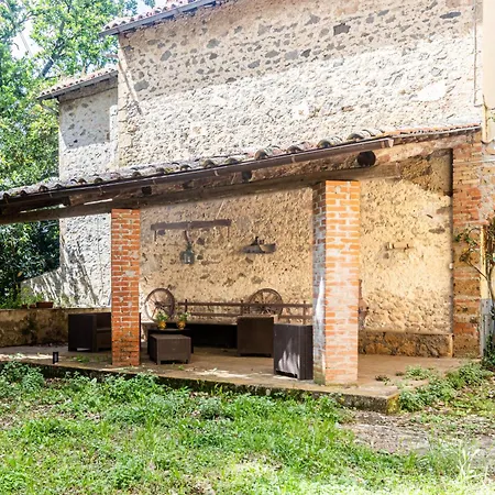 Lussuosa Dell'800 Con Piscina, Villa *