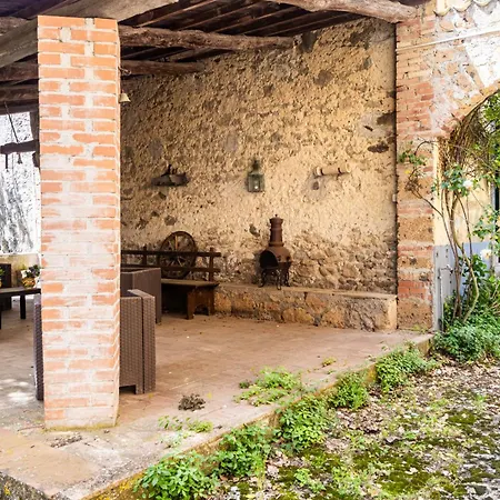 Lussuosa Dell'800 Con Piscina, Porano